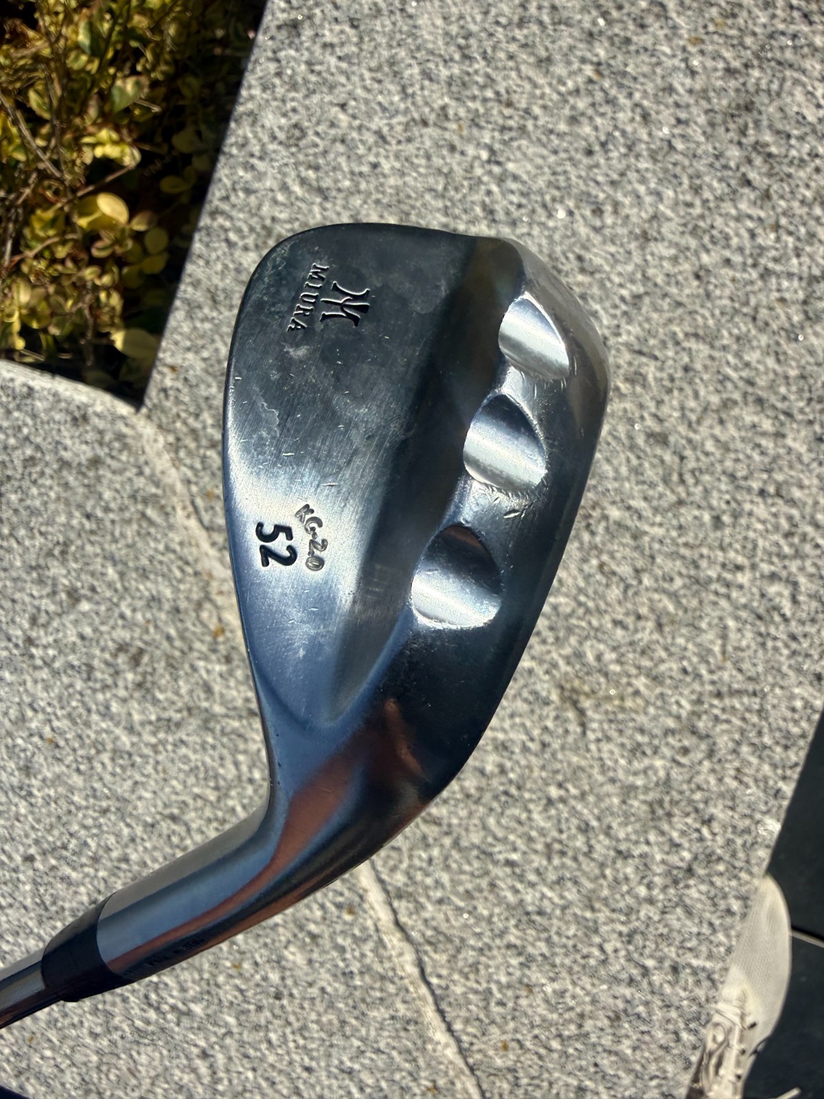 Miura KG-20 Wedge Set — 52° & 56° — Dynamic Gold S300