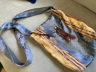 Excellent Repro 19th Century Civil War era Carpet Bag style Haversack SZ 13"