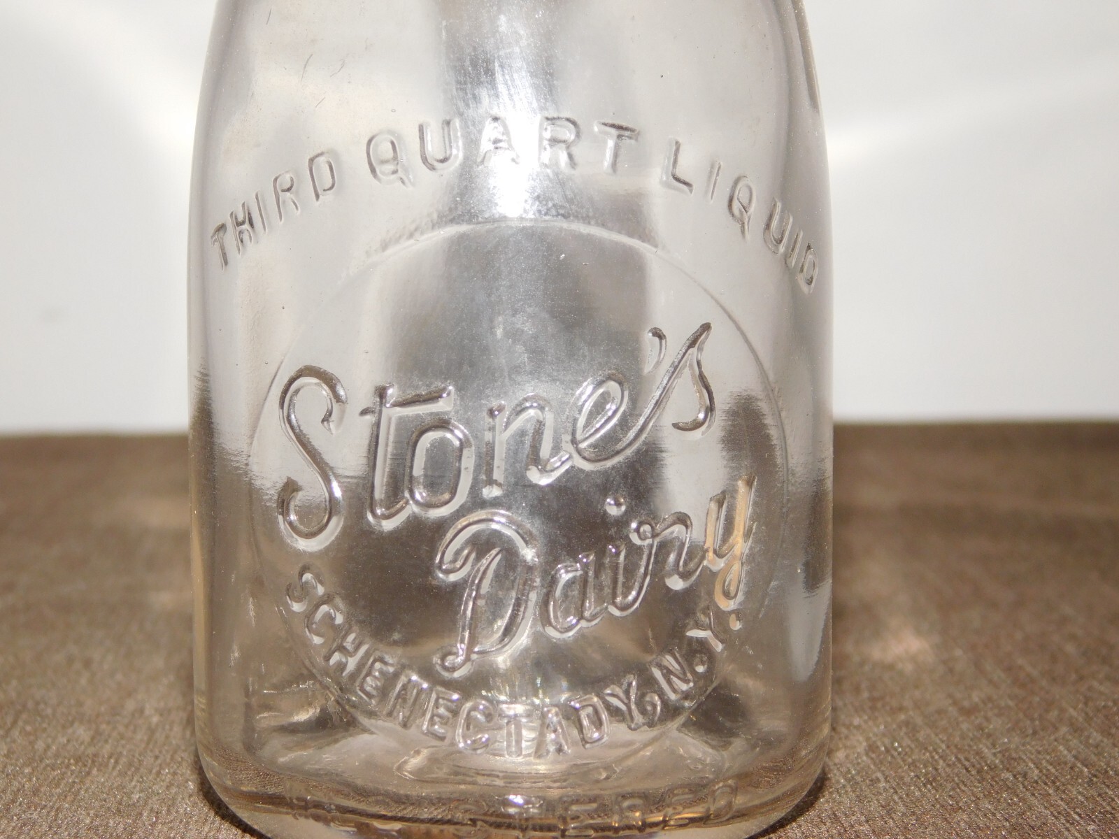 VINTAGE THIRD QUART  GLASS MILK BOTTLE STONE'S DAIRY SCHENECTADY NY