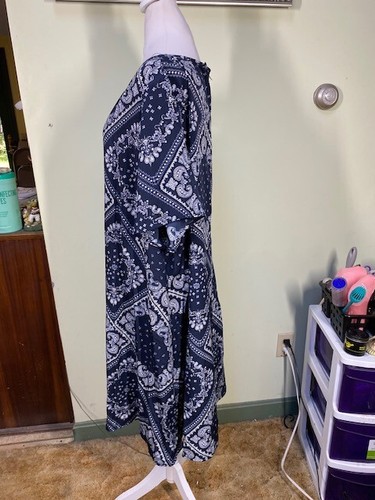 Emery Rose Size 5XL Bohemian Navy Blue Paisley Lightweight Shift Dress Comfy - Picture 2 of 7