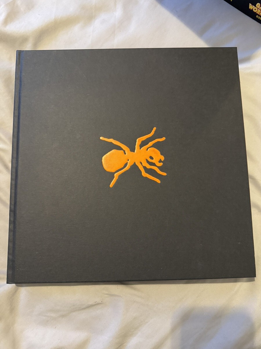 The Prodigy Invaders Must Die Official Book Limited Edition