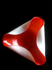 kleine Glasschale , Überfang rot/weiß Opalglas, 60ger / 70ger Jahre, Murano ?