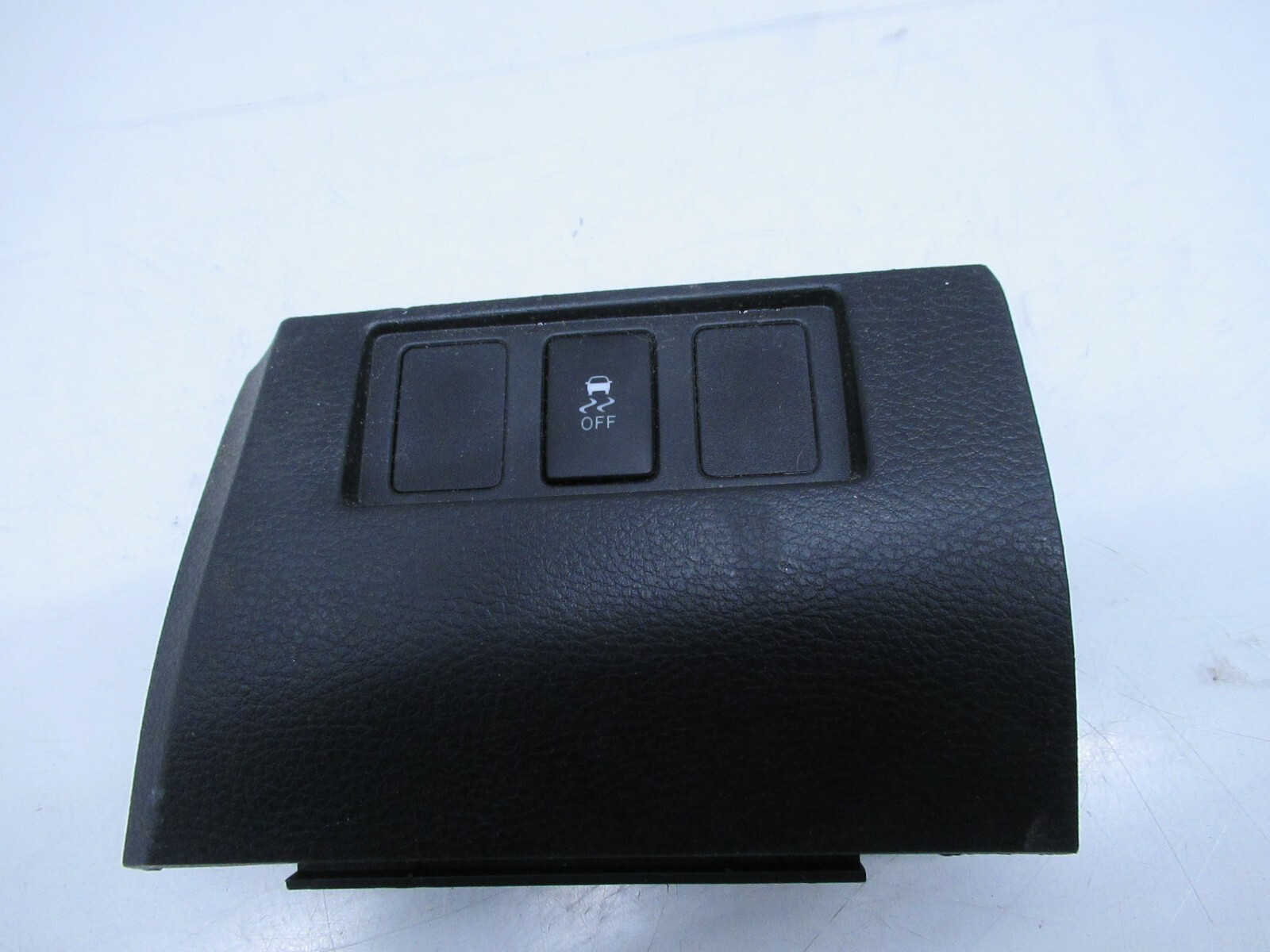 1419 TOYOTA TUNDRA TRACTION CONTROL SWITCH W TRIM OEM eBay