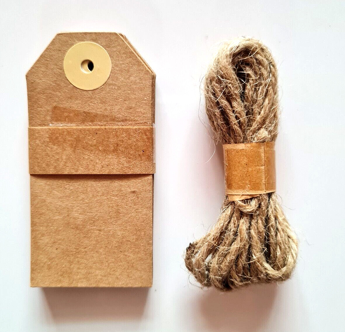 15 Kraft Gift Craft Price Shabby Chic Tags With Twine  String 8cm x 4cm