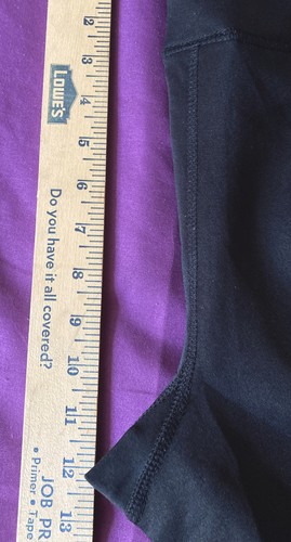 Ladies Spiegel Black Capri Pants, Small - Picture 3 of 7