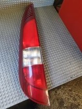 Feu arrière Mercedes VANEO