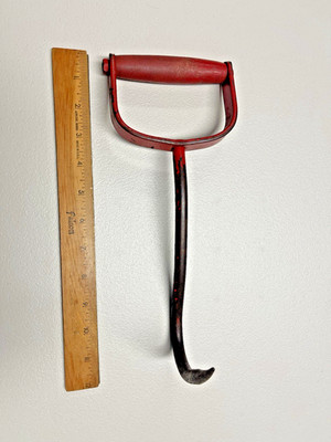 VINTAGE HAY BALE HOOK WITH RED WOODEN HANDLE   IRON FARM TOOL  STRAW  ICE  MEAT