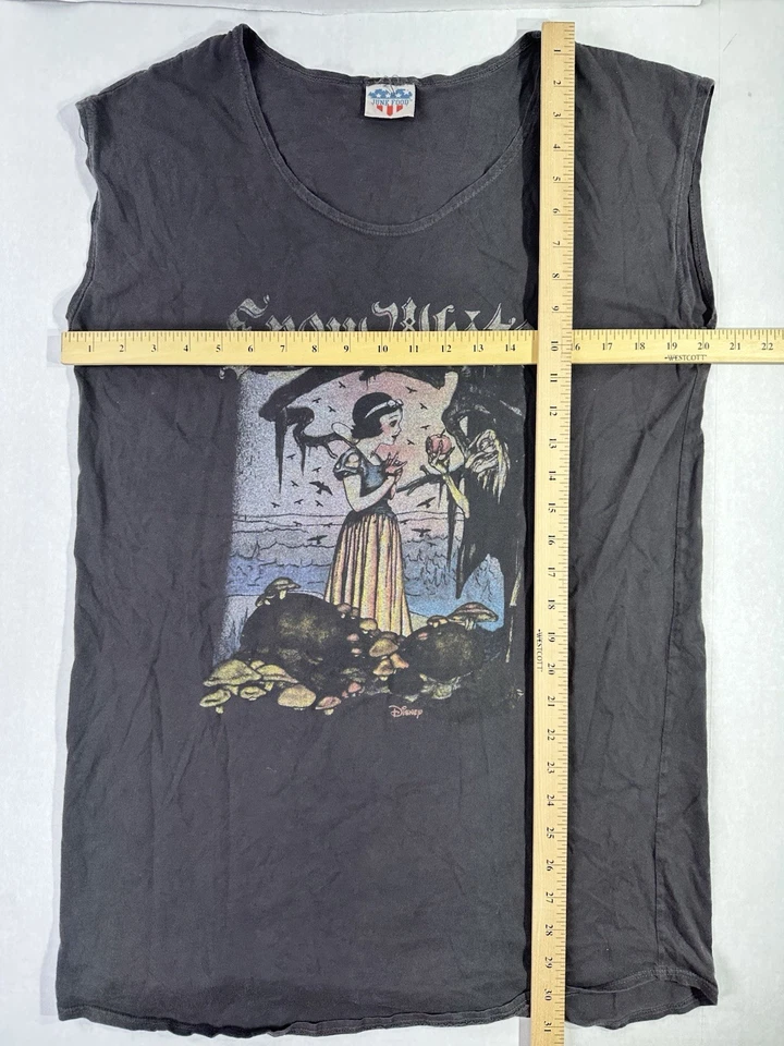 Camiseta sin mangas de comida chatarra Disney Blancanieves Reina malvada con gráfico de manzana para mujer L Foto 3 de 4