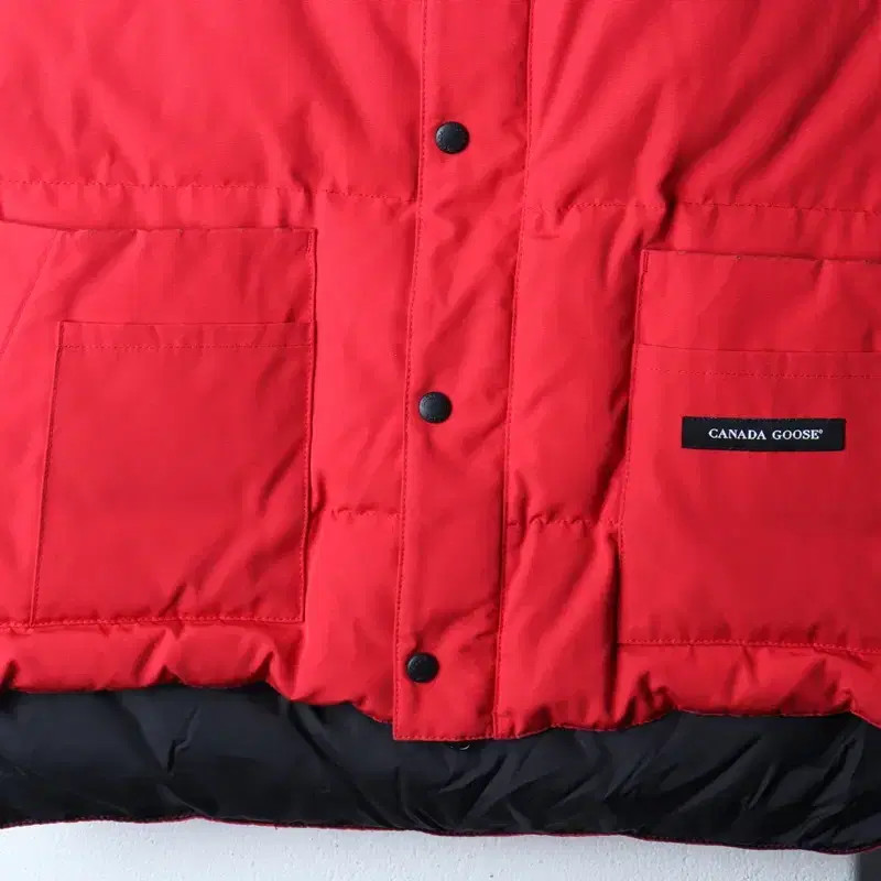 Canada Goose Padded Jacket Men Women Size M-L Red Limited Edition thumbnail 5
