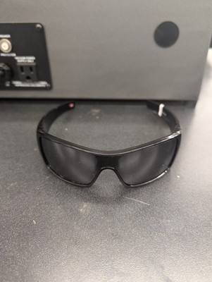 BRAND NEW Oakley Sunglasses. Box And Bag Included. Never Worn.