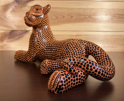 Gebrannte Keramik Jaguar Chiapas handgefertigt und bemalt mexikanische Volkskunst Skulptur