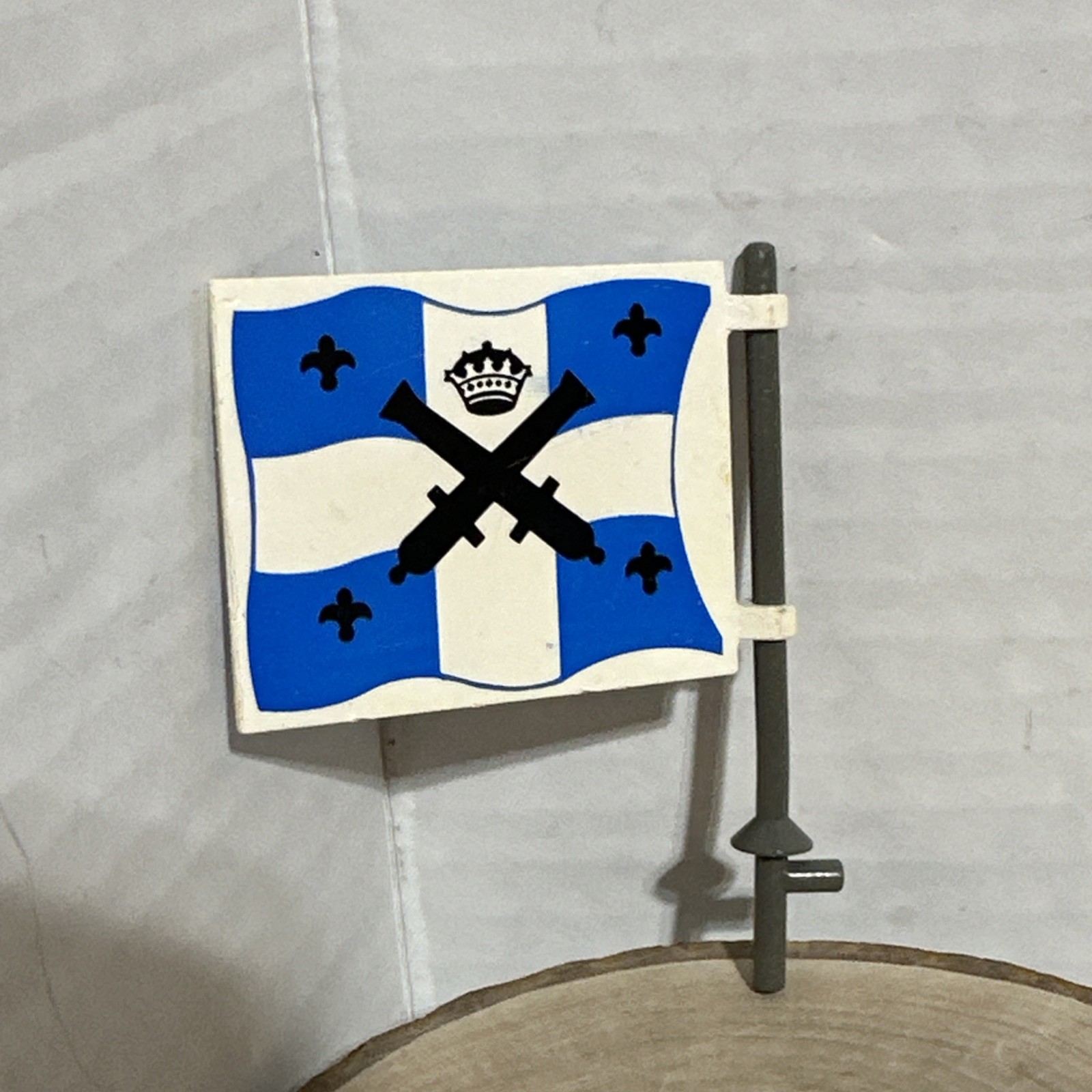 Picture 1 of 2