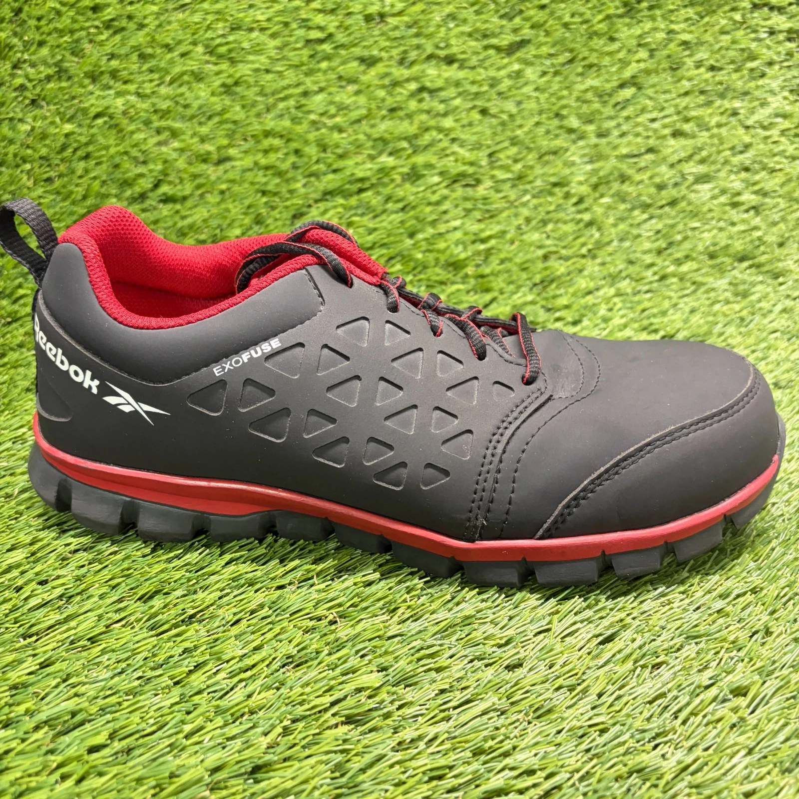 Reebok Sublite Cushion Mens Size 7.5 Black Red Composite Toe Safety Work Shoes