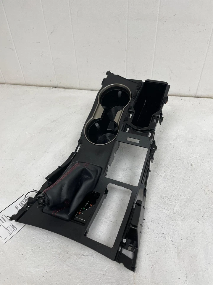 2018-2021 LEXUS NX300 CENTER CONSOLE UPPER TRIM COVER BEZEL W/ CUPHOLDER OEM Foto 2 de 4