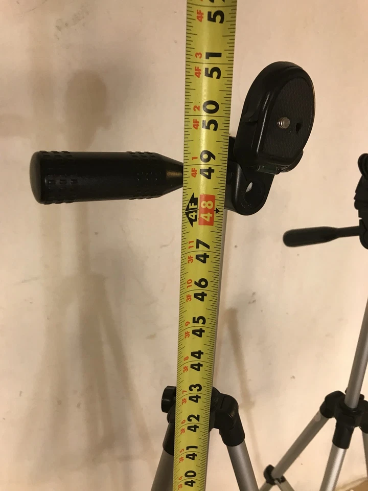 Tripods Targus TG-50TR 49” And Xitphoto 46” Good Condition C9pix4size.MAKE OFFER - Image 4 of 4