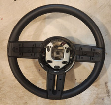  2005-2009 Ford Mustang Base Front Driver Left Steering Oem Wheel Leather 05-09