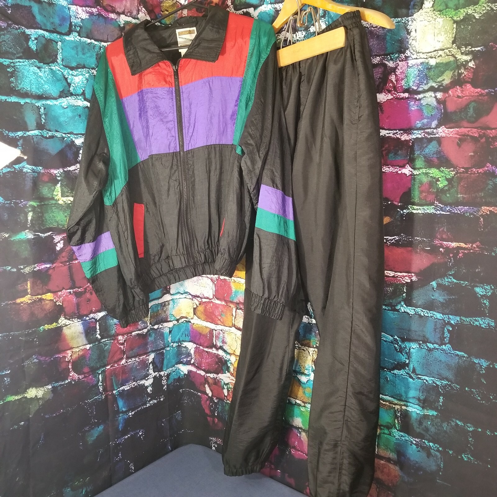 Authentic International Outerwear Windbreaker Sui… - image 1