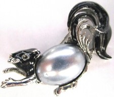Beautiful Black Enamel Faux Pearl Squirrel Vintage Pin