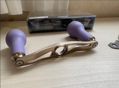 DRT VARIAL HANDLE VARIAL p.c.d 95 Silver purple knob & One nut is specified From