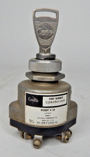 Cessna 182L Bendix Ignition Switch W / Key P/N C292501-0101
