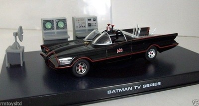 TM & DC COMICS 1/43 - BAT1 BATMAN CLASSIC TV SERIES BATMOBILE