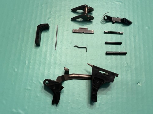 USED OEM GLOCK 23 GEN 3 LOWER PARTS TRIGGER SLIDE STOP MAG CATCH PINS 32 19
