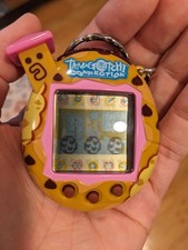 Tamagotchi Connection V5 Familitchi Chocolate Chip 2004 Cookie Dough