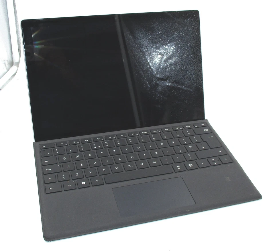 Microsoft Surface Pro 5 Core i5-7300U 2.70GHz 8GB Ram 256GB Win 11 Tablet Laptop - Image 3 of 4