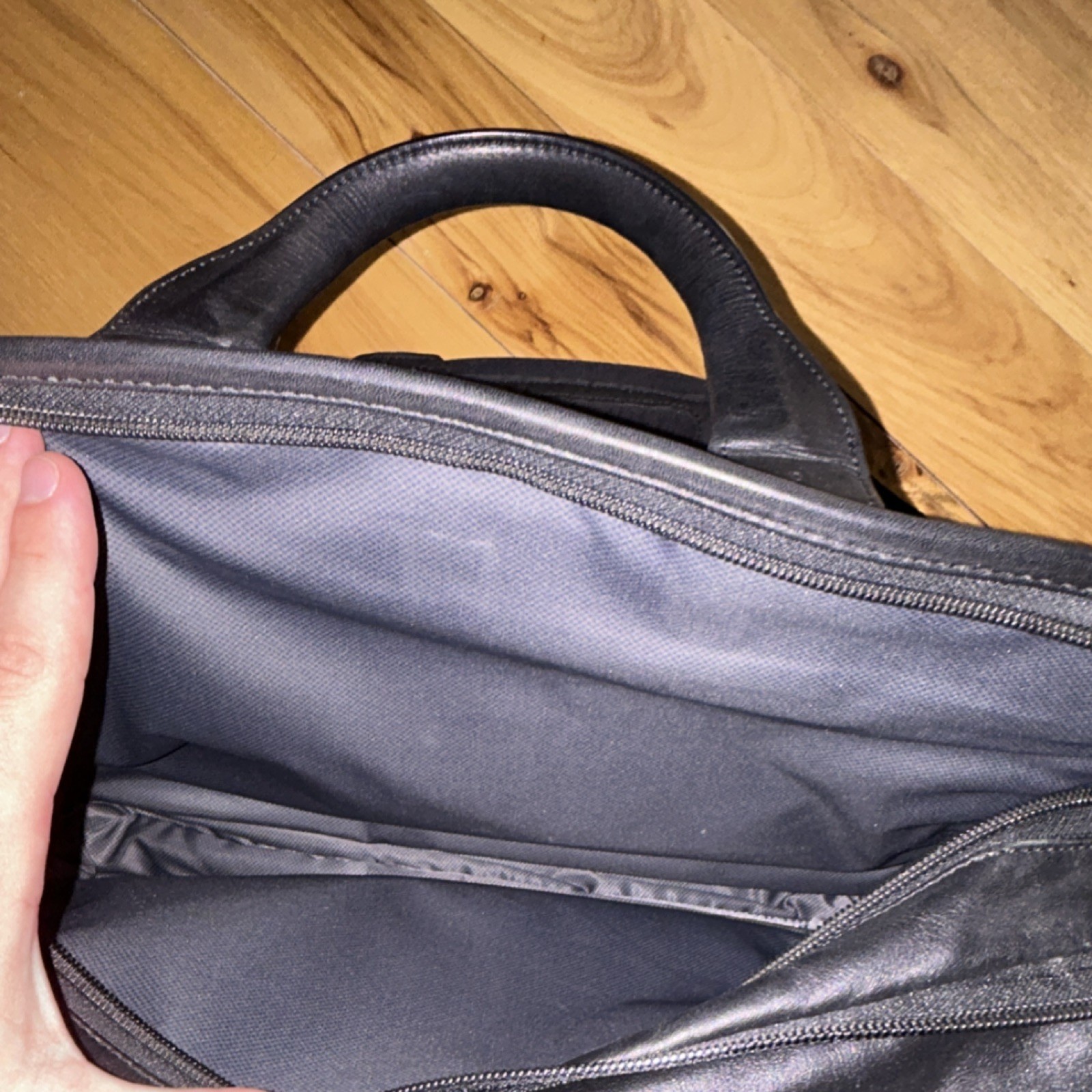 Tumi Black Briefcase/Document Case Adjustable Str… - image 9