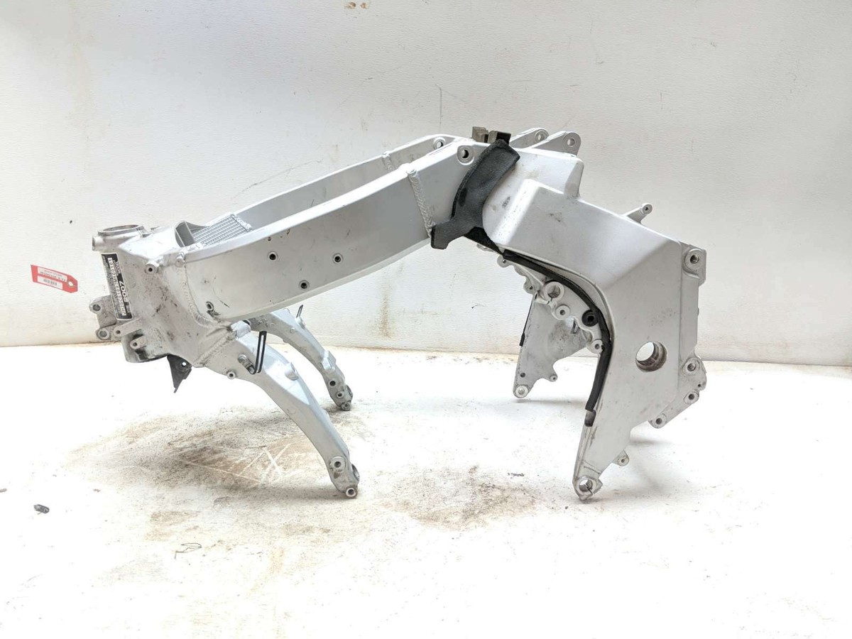 03-10 Honda ST1300 Main Frame Chassis STRAIGHT SLVG