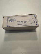 The Pampered Chef Bread Tube Scalloped Flower in Box #1565 NEW