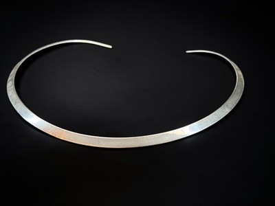 Victor Yurivilca Sterling Silver Collar Choker 925 Modernist Torque 17.3g