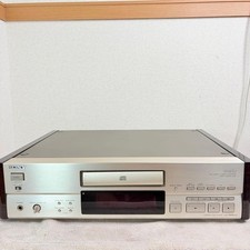 SONY CDP-555ESJ CD Player Serviced with Remote Control