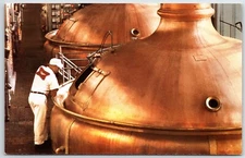 Miller Brewing Co Copper Custom Kettles Scene  Milwaukee,WI Vtg Chrome Postcard 
