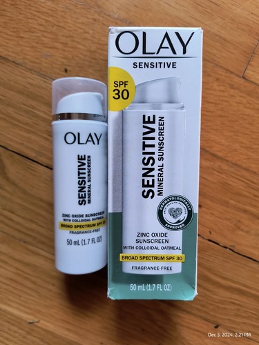 Olay Sensitive Mineral Face Sunscreen with Zinc Oxide - Fragrance Free - SPF 30