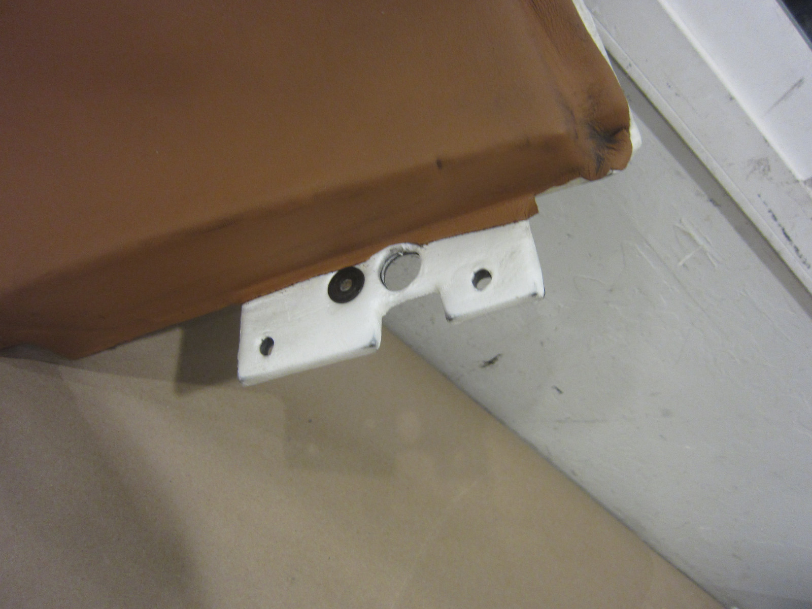 Ferrari California - RH Rear Side Panel-Cuoio Brown. Part# 81562400