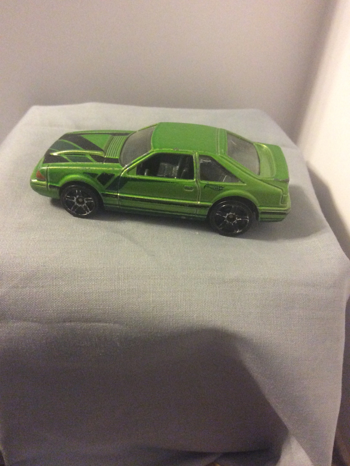 Picture 1 of 6