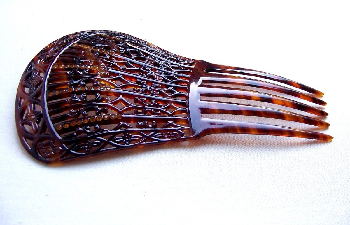 Vintage Spanish Mantilla style Amber Hair Comb Art Deco Celluloid Amber Color Hair Comb Fashion Accessory  main image 2