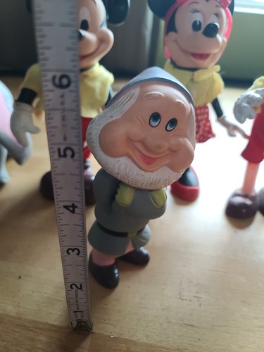 Figure vintage R. Dakin Co. Walt Disney Topolino, Minnie, Dumbo, Pippo Pinocchio - Foto 5 di 11
