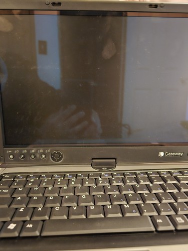 Gateway TA6 CX2724 14" Tablet PC, For Parts or Repair, Boots to Bios