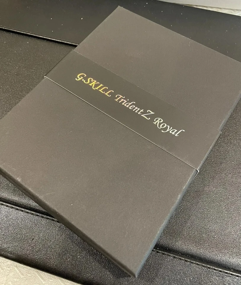 G.SKILL Trident Z Royal Series 32GB (2 x 16GB) RAM DDR4 4000 F4-3200 - Image 3 of 3