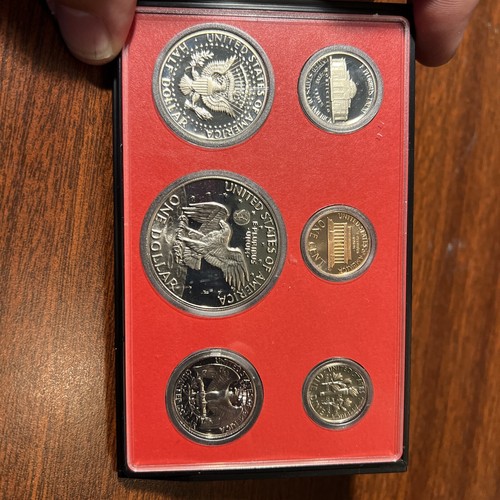 1977 US Proof Set in OGP Box Eisenhower S Dollar Great Year of Birth birthday 47 - 第 5/15 張圖片
