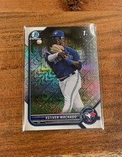 Estiven Machado 2022 1st Bowman Chrome Mega Box Mojo Refractor NRMT+ Rookie Jays