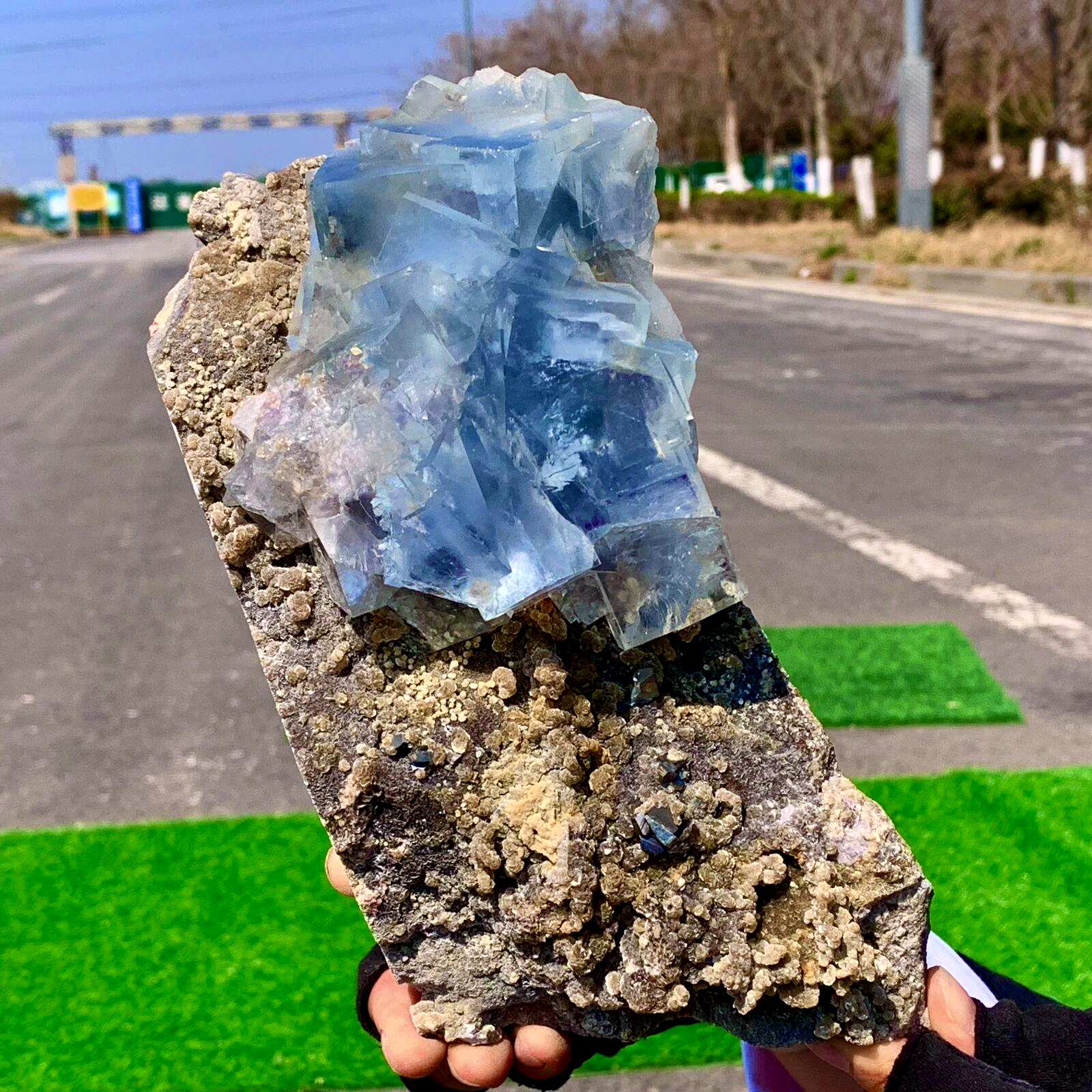 4.96LB Transparent Blue Fluorite Quartz Crystal from Yaogangxian Mine