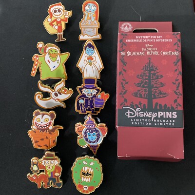 ホーンテッドマンション　ミステリー　ピン 2024 Disney Parks Haunted Mansion Holiday Mystery Pin LR - Full
