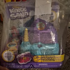 Kinetic Sand, Mermaid Crystal Playset, 2 Chelsea, 2 lbs sparkle sand, 10 surpris