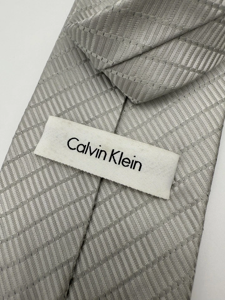 Corbata Calvin Klein Para Hombre Seda Diagonal Rayas Patrón Clásica Formal Ropa de Trabajo Foto 2 de 4