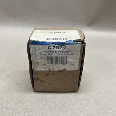 C-202-2 Johnson Controls Reverse Acting Cumulator MR