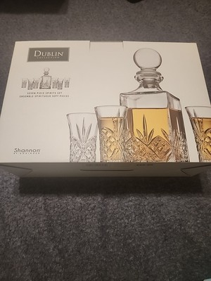 Godinger Dublin Crystal 7 Piece Spirits Decanter & Shot Glass Set. NEW