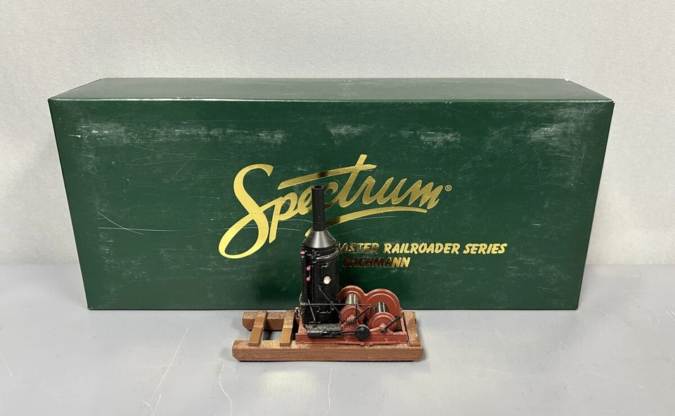 Bachmann 27301 On30 Non-Operating Log Skidder LN/Box - Image 2 of 2